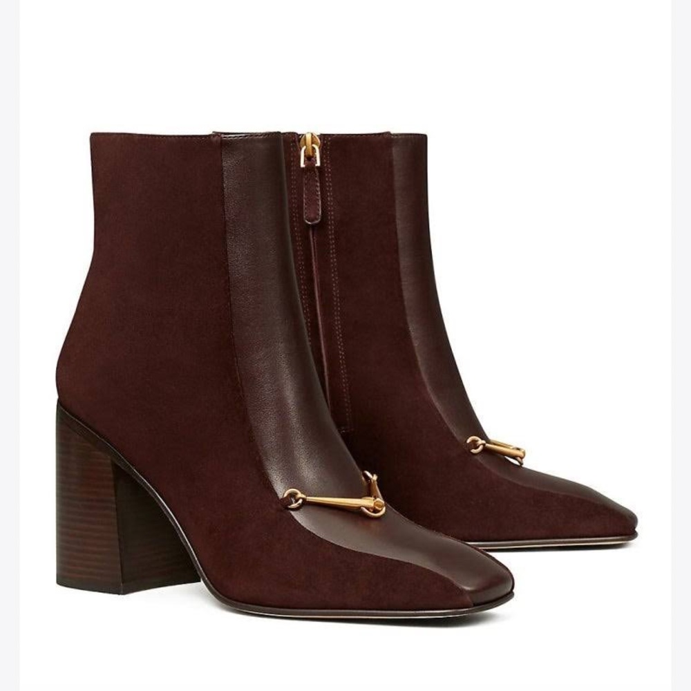 50% off - NWT NIB Tory Burch Equestrian Link Boots, Chocolate Brown, 9.5, $458